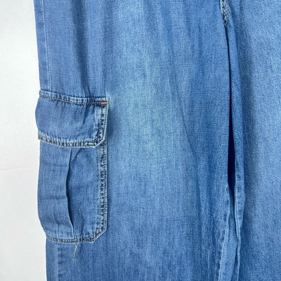 Curve Appeal Cargo Wide Leg Blue Jeans Relaxed Size 12/31 - Picture 3 of 13